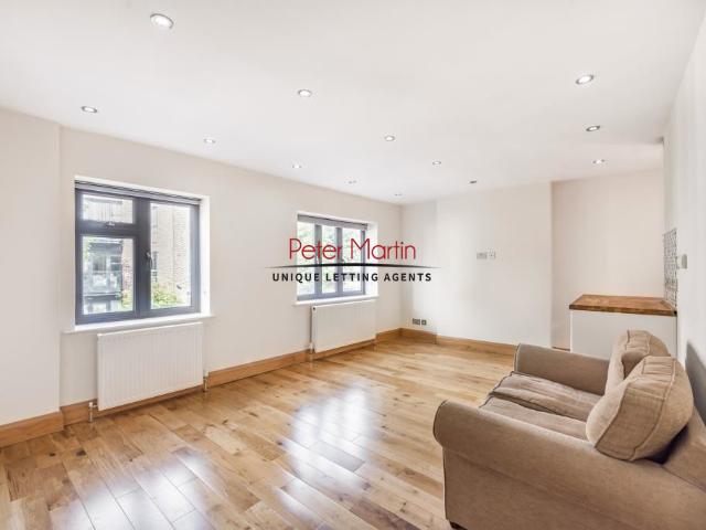 Apartment for rent in North End, Greater London
