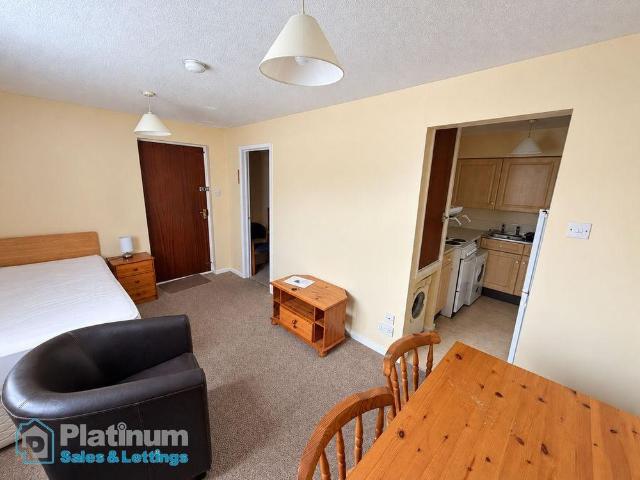 Apartment for rent in Low Fold, Bradford