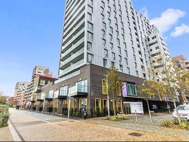 Flat for rent in East Greenwich, Greater London