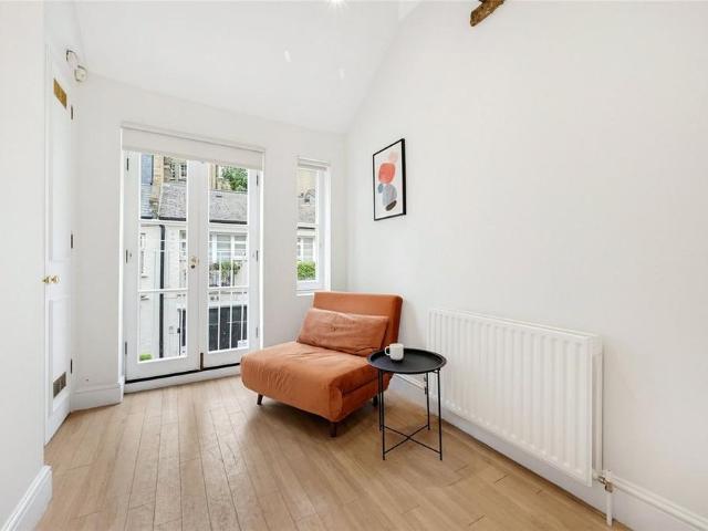 Apartment for rent in Chelsea, Greater London