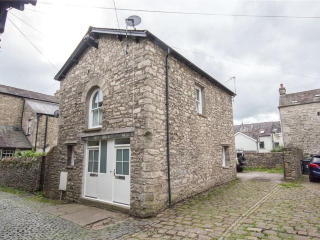 Flat for rent in Kirkbarrow, Flookburgh