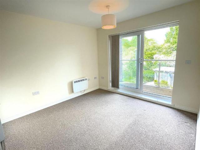 Apartment for rent in Beamhurst, Staffordshire