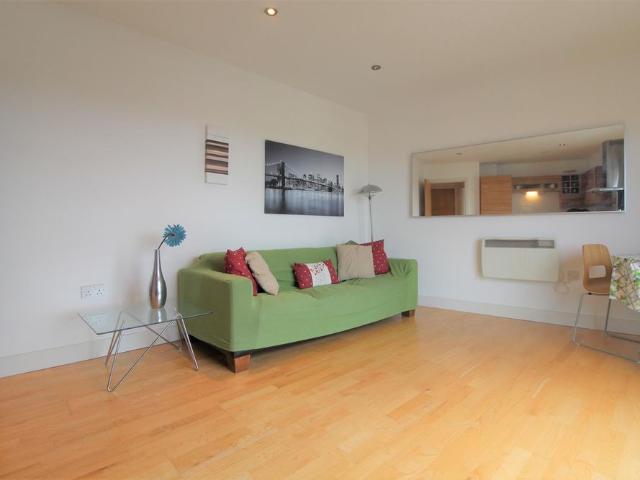 Apartment for rent in Richmond Hill, West Yorkshire