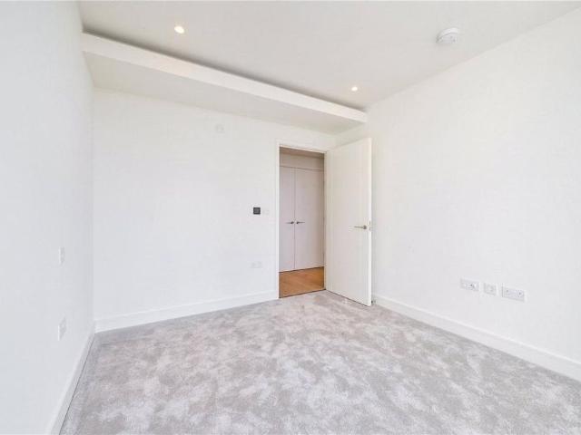 Apartment for rent in Millwall, Greater London