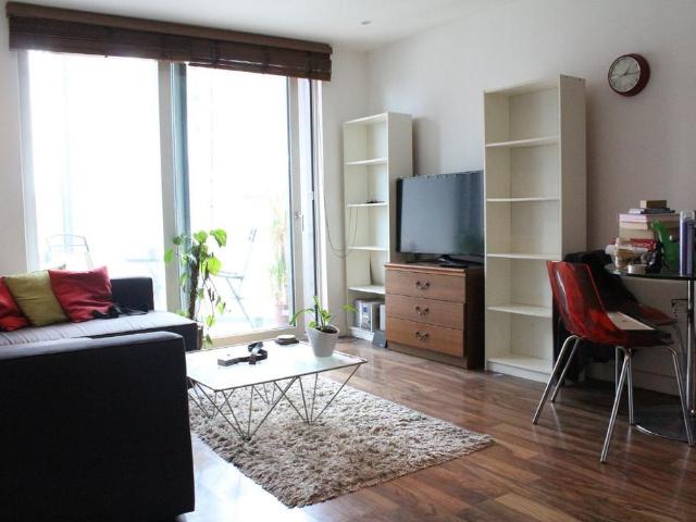 Flat for rent in New Islington, Georgia