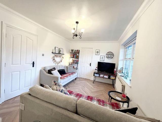 Apartment for rent in Winton, Salford
