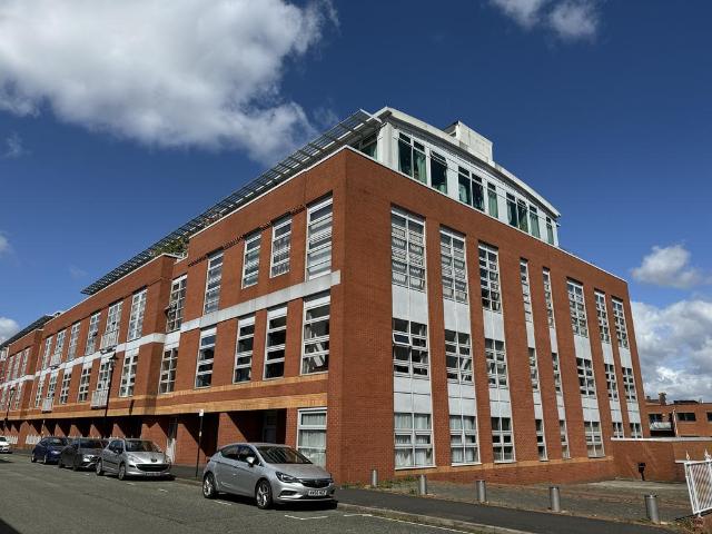 Flat for rent in Jewellery Quarter, West Midlands