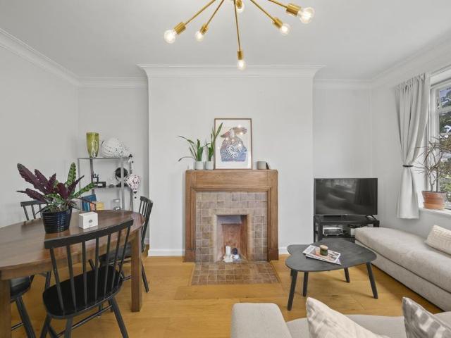 Apartment for rent in Belsize Park, Primrose Hill