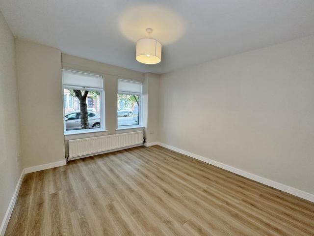 Apartment for rent in Budhill, Scotland