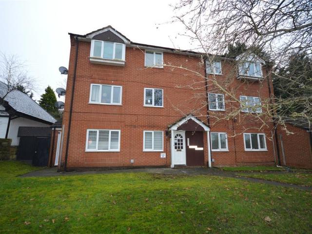 Flat for rent in Claughton, Oxton