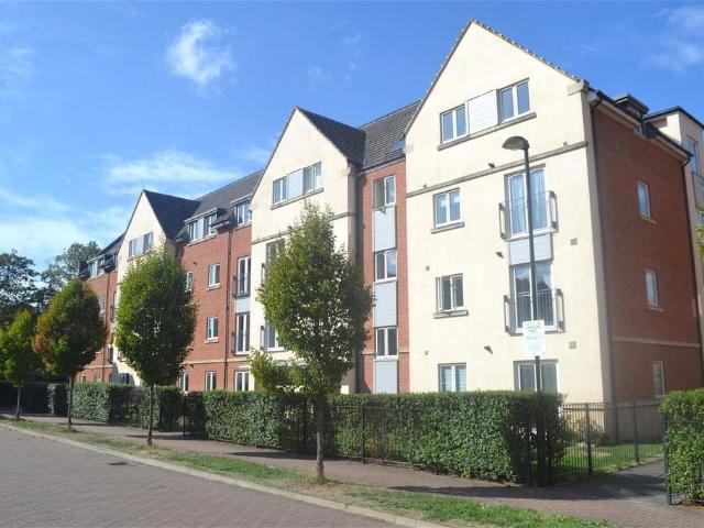Flat for rent in London Borough of Hounslow, Spring Grove