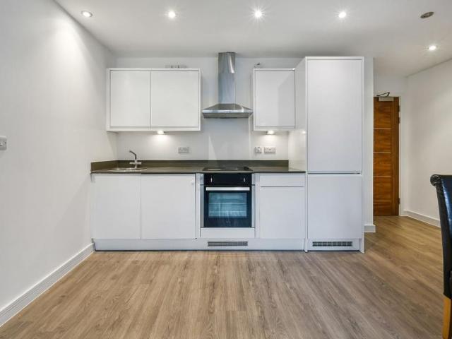 Apartment for rent in London, Isle Of Man
