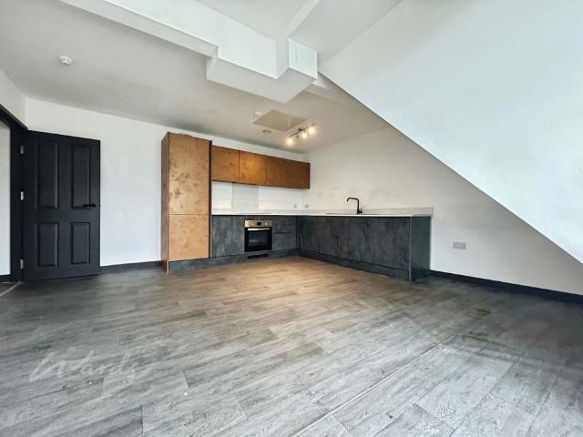 Apartment for rent in St James, Sandown Park