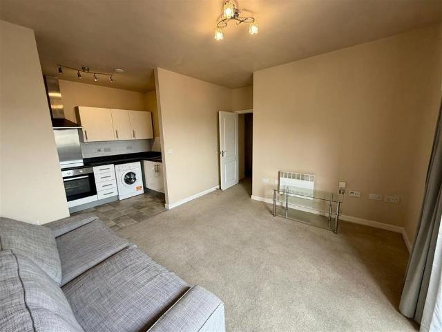 Apartment for rent in Park Village, West Midlands