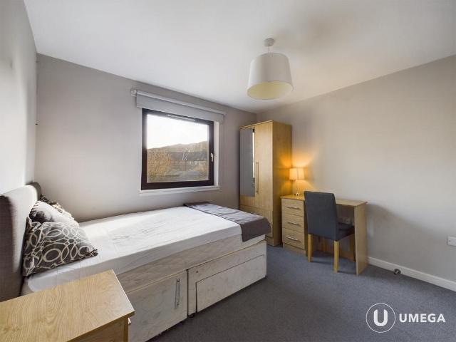 Flat for rent in Southside, Scotland