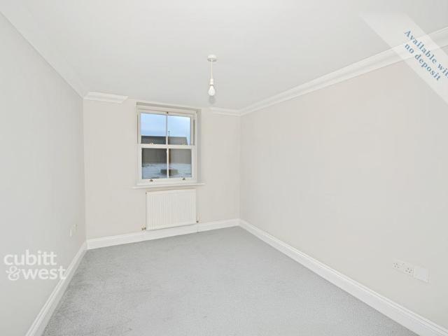 Apartment for rent in Uckfield, Cross In Hand