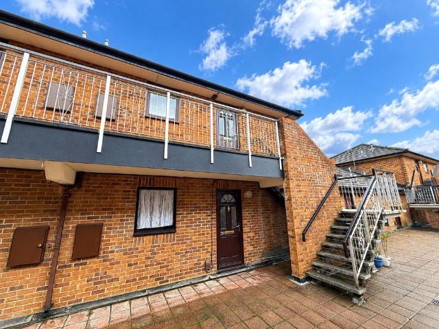 Flat for rent in East Liss, East Hampshire