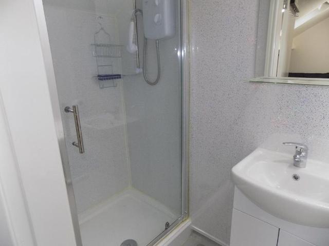 Apartment for rent in Bangor, Wales