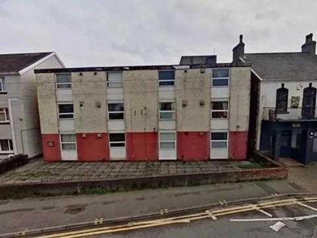 Flat for rent in Sandfields East, Aberavon
