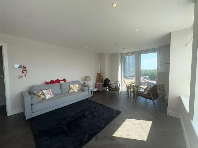 Apartment for rent in City Centre, Georgia