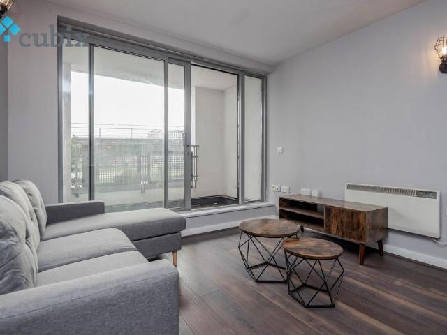 Flat for rent in London Borough of Lewisham, Deptford