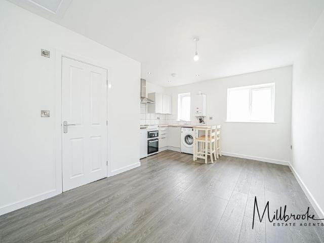 Flat for rent in Salford, Greater Manchester