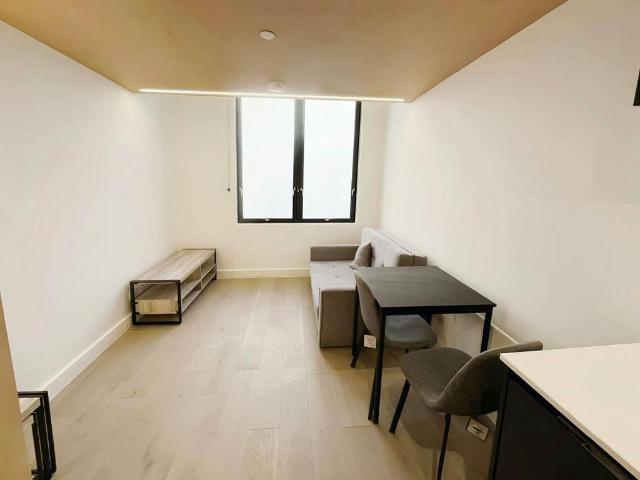Flat for rent in Hulme, Georgia