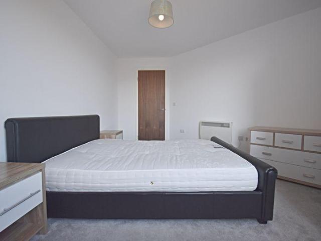 Flat for rent in Riverdene, Priest Down