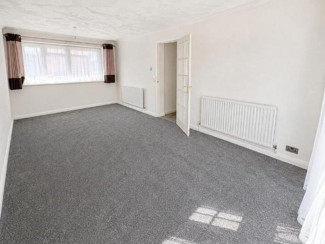 Apartment for rent in Collier Row, Greater London