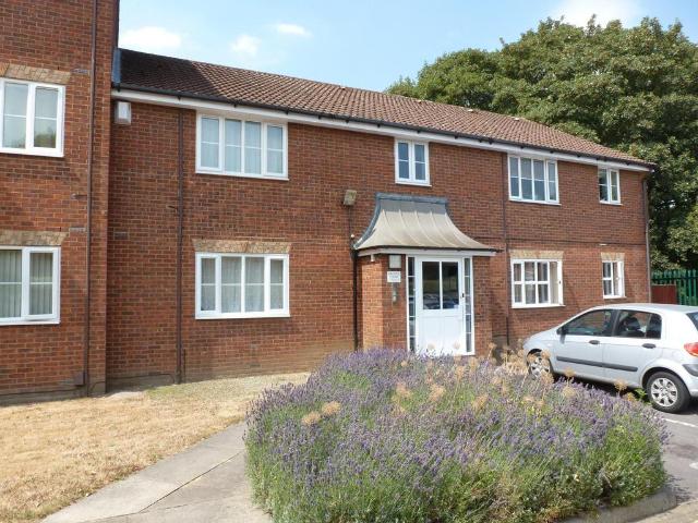 Flat for rent in Fretherne, Hertfordshire
