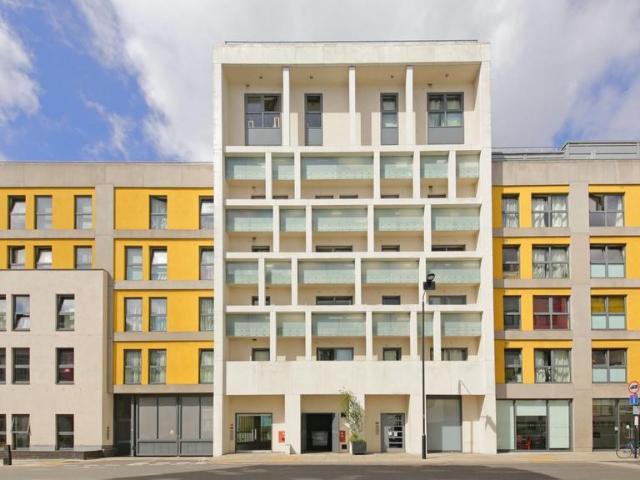Flat for rent in Chalk Farm, Primrose Hill