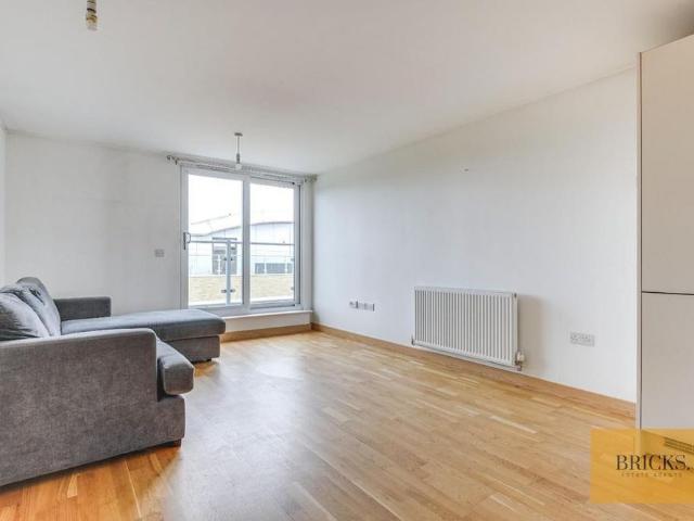 Apartment for rent in Hertford, Colliers End