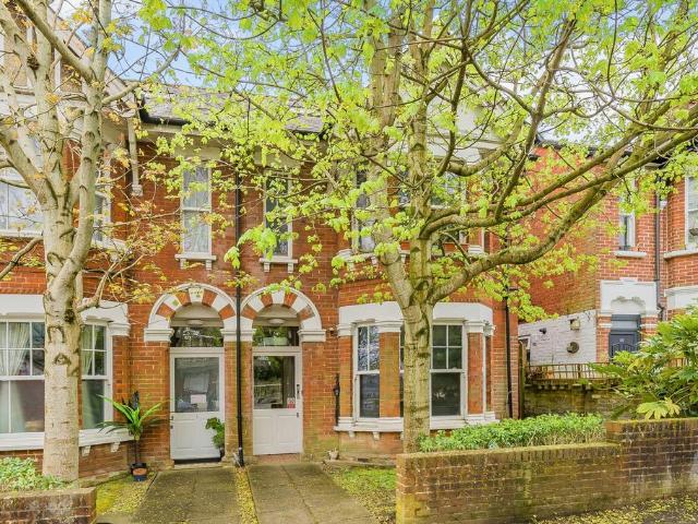 Flat for rent in Hampshire