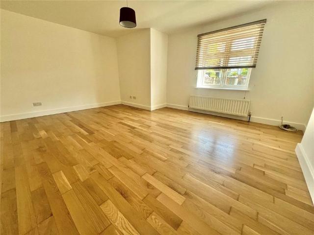 Apartment for rent in Greater London