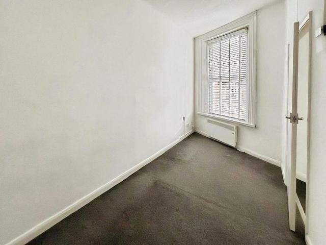 Apartment for rent in Sheerness, Oad Street