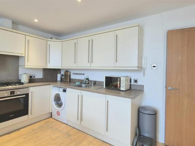 Flat for rent in Southsea, City Of Portsmouth
