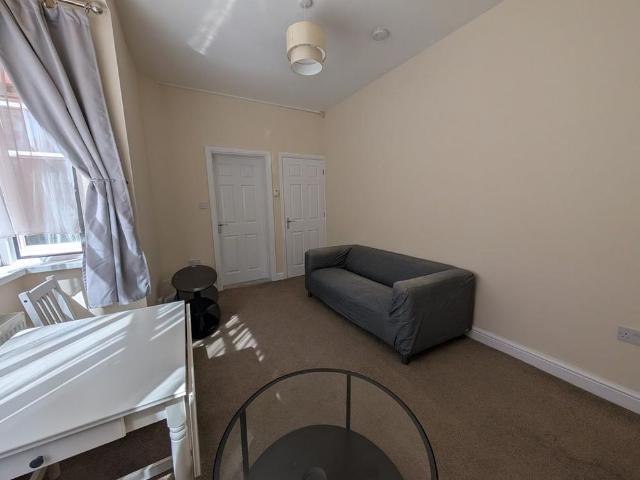 Apartment for rent in Kings Heath, Wake Green