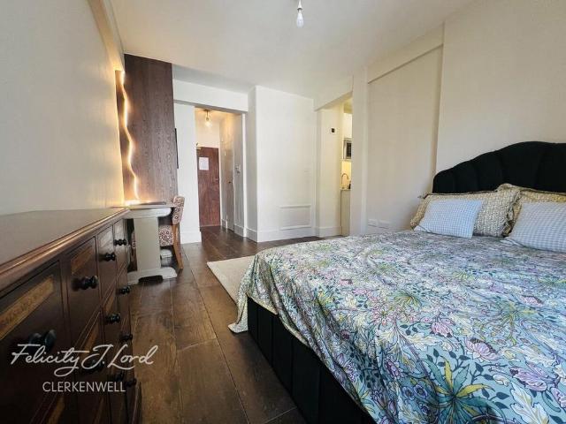 Apartment for rent in Westminster, Victoria