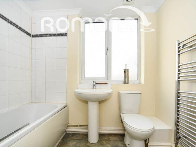 Apartment for rent in Rodbourne, Swindon