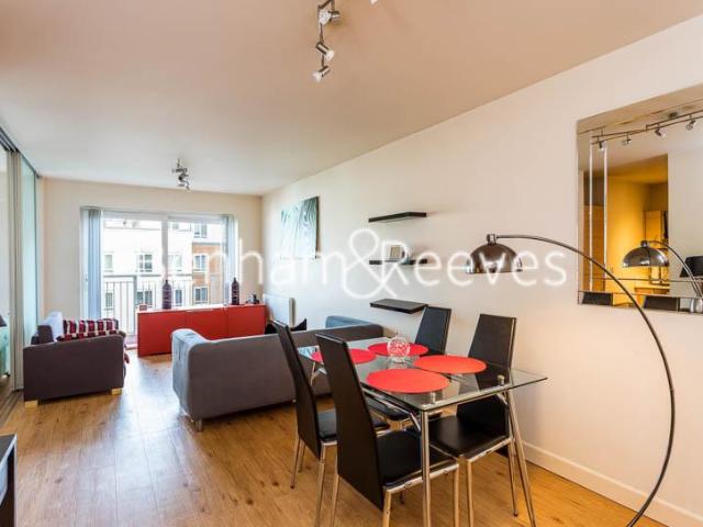 Flat for rent in Colindale, Greater London