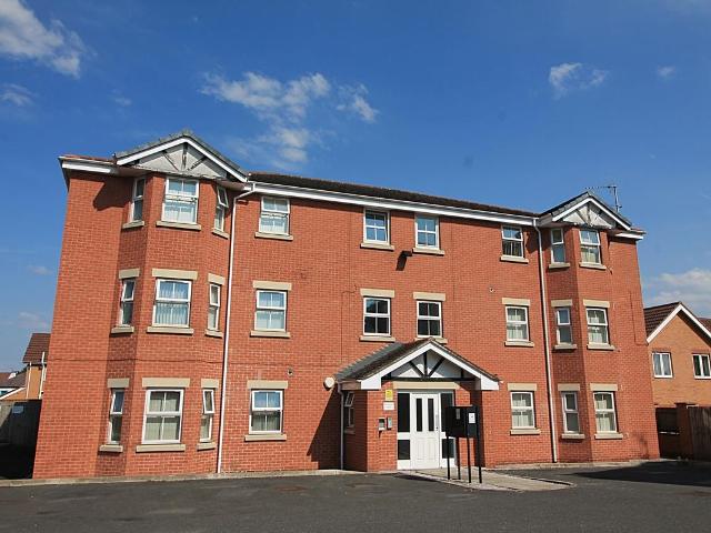 Flat for rent in Lugsdale, Widnes