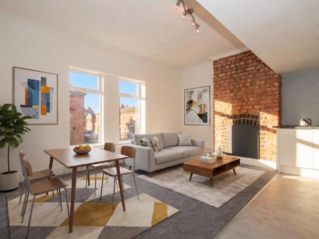 Flat for rent in Broadheath, Trafford Park