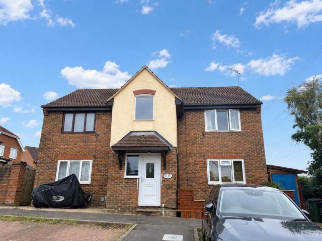 Apartment for rent in Abbey Mead, Swindon