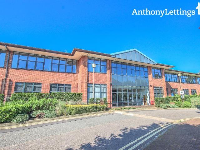Flat for rent in Fretherne, Hertfordshire