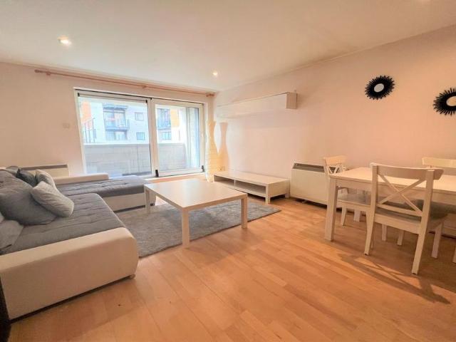Apartment for rent in Oad Street, Kent