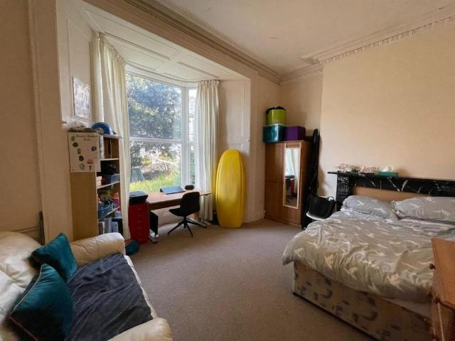 Apartment for rent in Kingswood