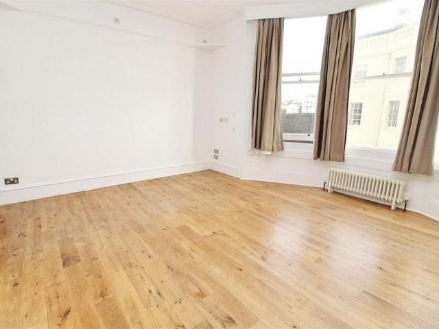 Apartment for rent in Brunswick