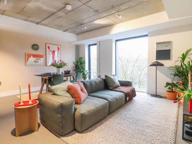 Flat for rent in Devonshire, South Yorkshire