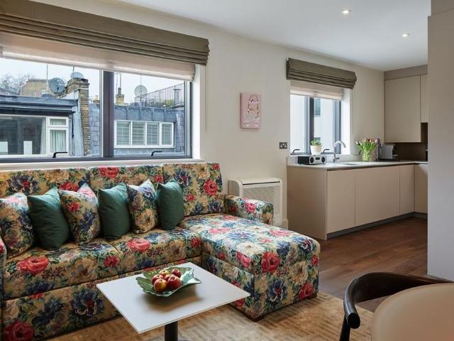 Apartment for rent in Knightsbridge, Greater London
