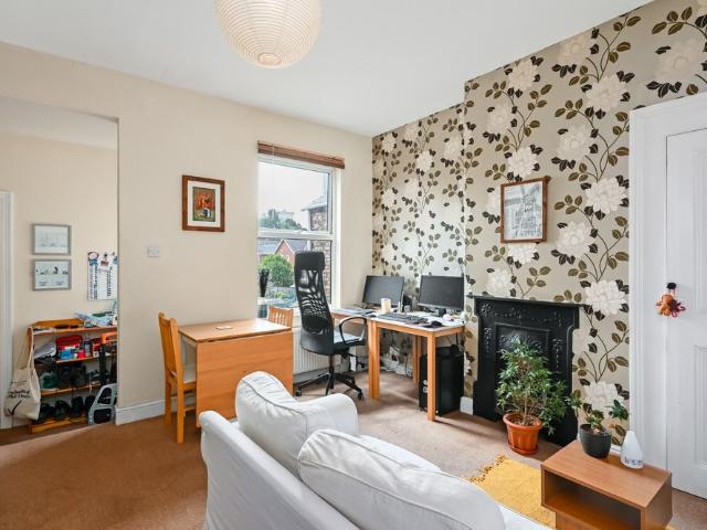 Apartment for rent in Holgate, High Field